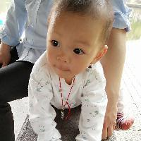 开心的笑羽头像