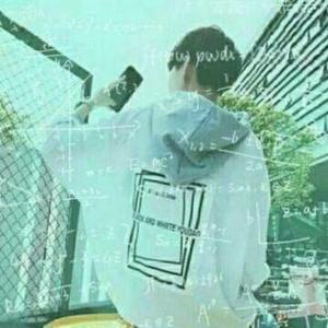 我是一个中奖绝缘体头像
