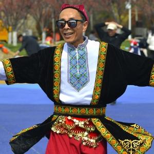 生命的节奏—爱新疆舞头像