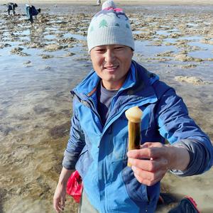 日照峰哥赶海头像
