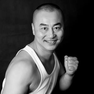 西安背心哥头像