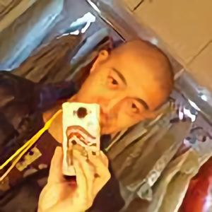 兆志毛猴头像