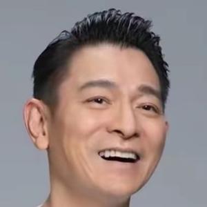 坚持努力不放弃gA4N头像