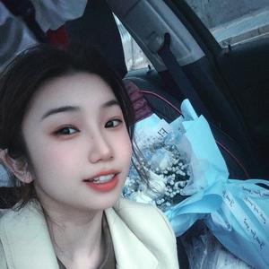 请叫我余大侠头像