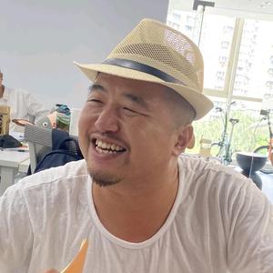 能人张小能头像