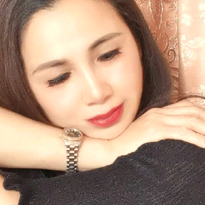 待我长发及腰时来看我头像