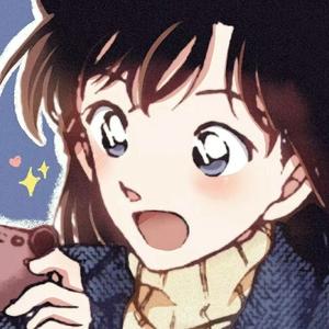 新兰辞月头像