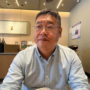 没事走两步头像