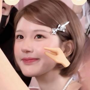 点点_rosy头像