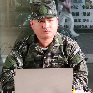 父辈的旗帜头像