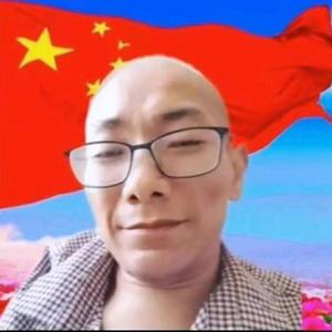 李伟能医哥头像