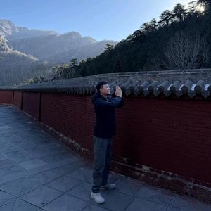 @张宝头像