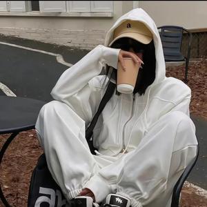 霁风娱乐头像