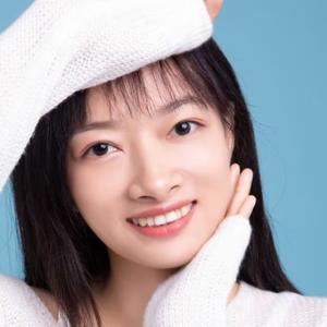 英子日常记 头像