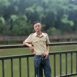 匠心纪头像