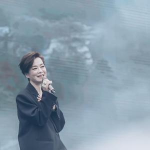 去脸孔小江头像