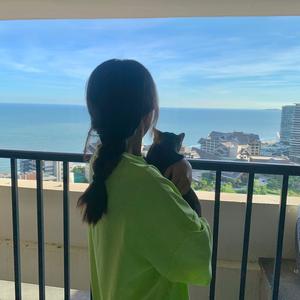 是慢慢要努力呀头像