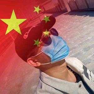 赵丹是个旅游人头像