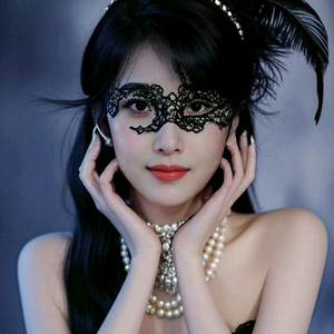 火山小魔女头像