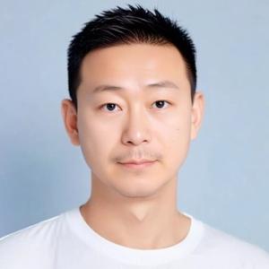 闽台大叔头像