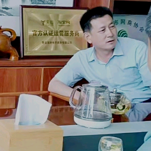 乐行小助手头像