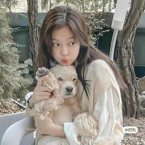 小麦同学说实事头像