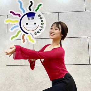 萌兔兔舞蹈头像