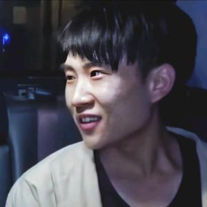 青霓1T2z头像