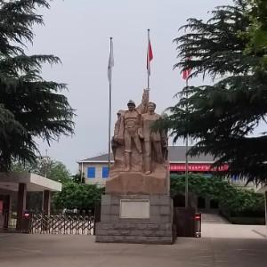 山洞栖息的避世者头像