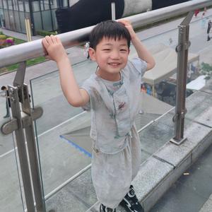夜听风吟头像