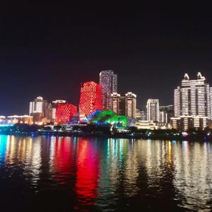 航拍北海秀头像