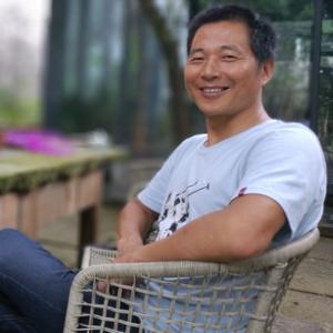 诗人龙安