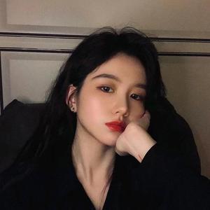 张婉莹头像