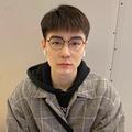 无厘头的休头像