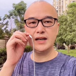 卫卫自媒体头像