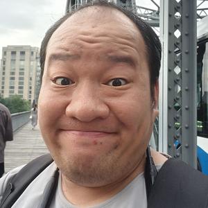 @走在诗和远方的驹哥头像