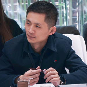 城市路人李斌头像