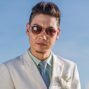 灵宝小月老头像