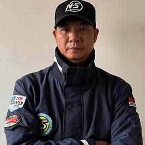 梁生路亚头像