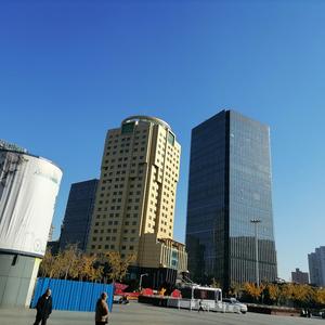 冷眼观世界风云头像