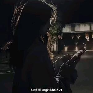 柒染头像