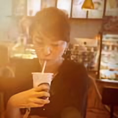 周小美童鞋头像