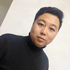 冷龙vlog头像