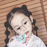 铁打的哈哈哈哈头像