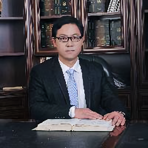 闫明头像