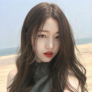 爆娱小姐姐头像