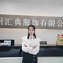 汇典服饰小覃头像