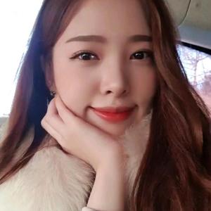 金爱麟头像