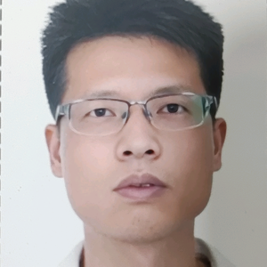 Luis头像