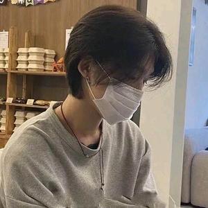 q肉包包包包头像